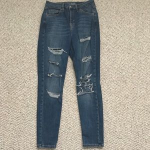 TopShop Jamie Moto High Waisted Distressed Jeans!
